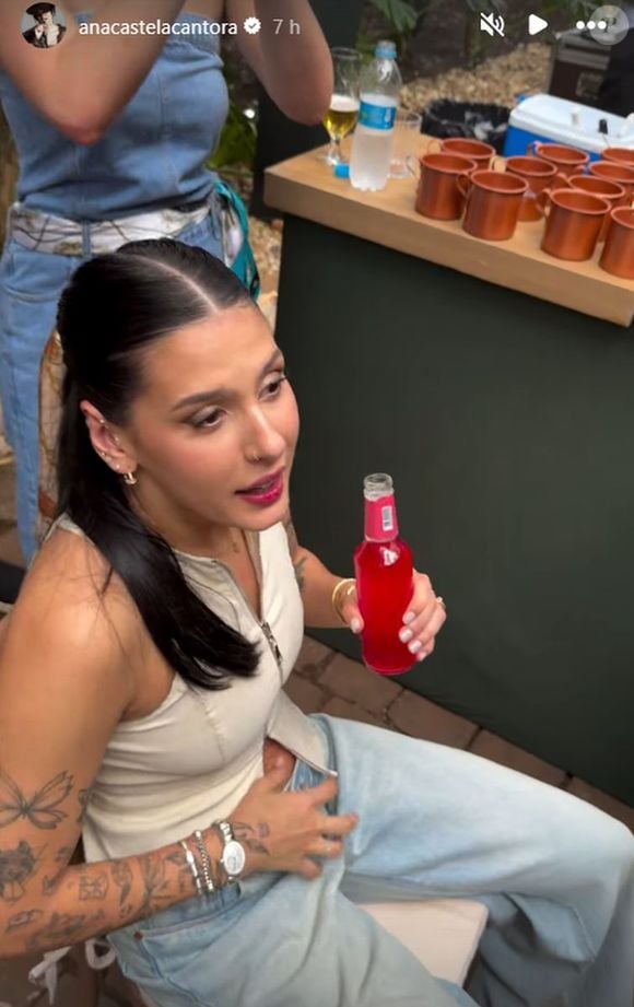 Ana Castela usou o presente dado por Zé Felipe em sua festa de aniversário