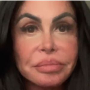 Gretchen, aos 66 anos, é sinônimo de mulher que tem amor próprio e não se preocupa com a opinião dos outros