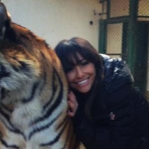 Sabrina Sato já ficou lado a lado com leões, tigres e outros animais selvagens no 'Pânico na TV'