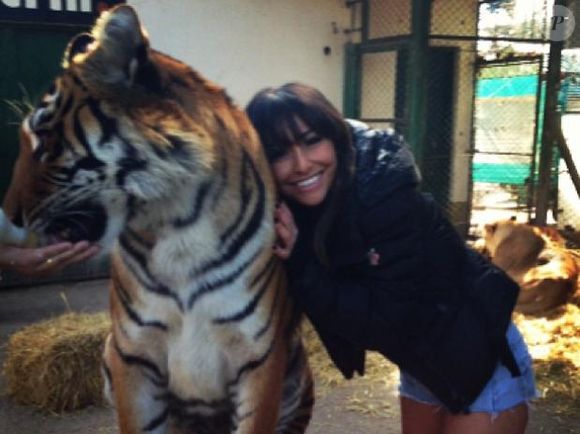 Sabrina Sato já ficou lado a lado com leões, tigres e outros animais selvagens no 'Pânico na TV'