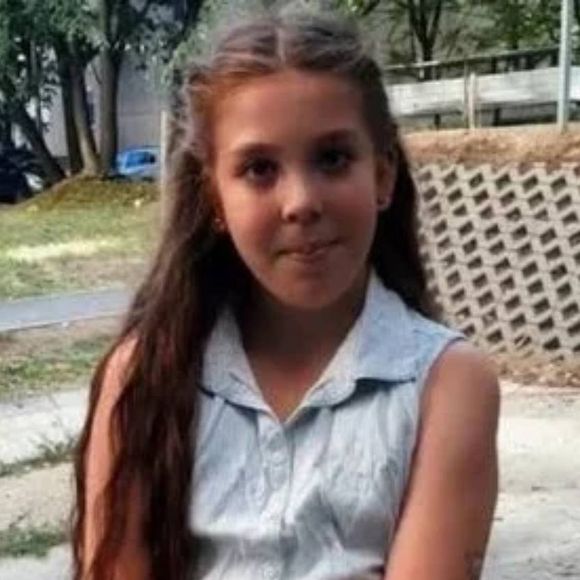 Filha de modelo húngara chama Neymar de 'pai', faz vídeo em português e comemora 33 anos do jogador: 'Feliz aniversário'