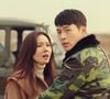 'Pousando no Amor': uma mulher sul-coreana cai na Coreia do Norte por acidente e se envolve com um capitão que tenta protegê-la