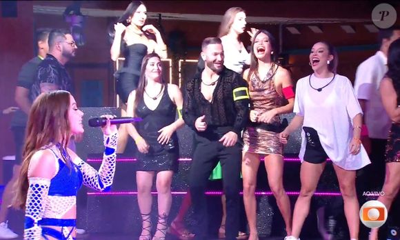'BBB 25': Globo ficou pobre? Emissora corta bebidas e comidas dos participantes em show de Anitta