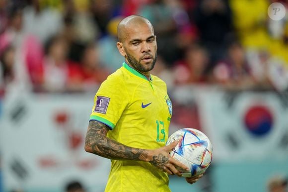 Nos anos seguintes, porém, a amizade entre Messi e Daniel Alves parece não ter resistido às mudanças e polêmicas