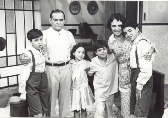 Novela 'Éramos Seis', no SBT, estrearia dia 2 de maio de 1994, um dia após a morte de Ayrton Senna
