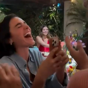 Bruna Marquezine e Shawn Mendes prestigiaram o aniversário de 24 anos de Luana Marquezine, irmã da atriz, em uma festa intimista no Rio de Janeiro