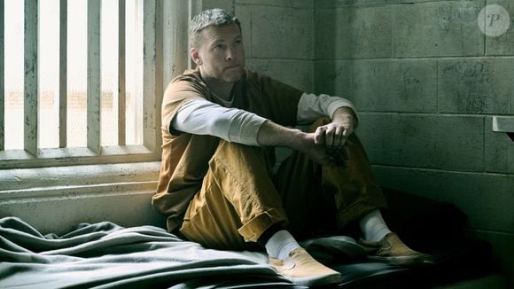 A mudança fez com que o protagonista fosse menos heroico do que nos livros, mas, segundo o ator, ele "via nisso uma forma diferente de abordar esse tipo de história"