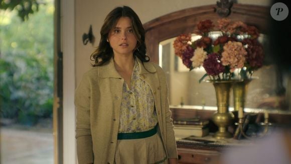 Em 'Casa dos Espíritos', a personagem Clara del Valle é interpretada pela atriz Nicole Wallace