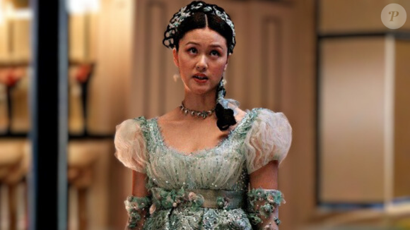 Com 1,68 m de altura, Isabella Wei interpreta Posy Li em 'Bridgerton', da Netflix