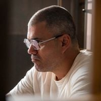 Juliano Cazarré fora de 'Avenida Brasil 2'? Ator corre risco de boicote por atrizes após falas de teor machista na GloboNews e curso para homens