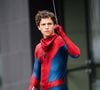 'Homem-Aranha: Um Novo Dia' teve um trecho de apenas três segundos removido da versão exibida na Ucrânia para retirar uma música da cantora russa Monetochka, segundo informações divulgadas pelo portal Meduza