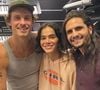 Shawn Mendes e Bruna Marquezine visitaram uma loja de instrumentos musicais no Rio de Janeiro nesta terça-feira (11)