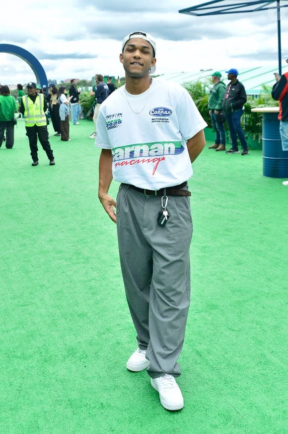 Juan Paiva, o Samuel de 'Dona de Mim', no Grande Prêmio de Fórmula 1 em São Paulo, neste domingo, 9 de novembro de 2025