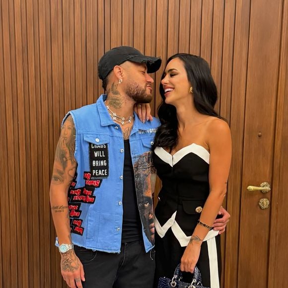 Neymar e Bruna Biancardi estão morando juntos na Arábia Saudita