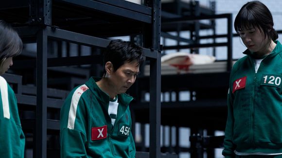 Ele NÃO MORREU em 'Round 6' e foi salvo?! Foto inédita da terceira temporada revive teoria e marca reviravolta de jogador injustiçado