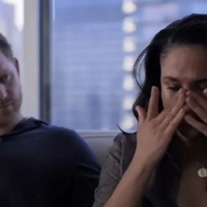 Meghan Markle é casada com o Príncipe Harry, e recentemente foi envolvida em boatos de separação.