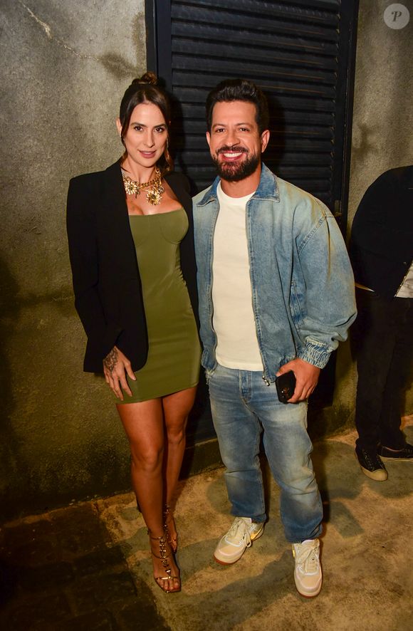 Dennis DJ e a esposa no after da Fórmula 1