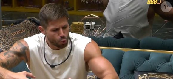 A imitação de Babu feita por Jonas no confinamento do BBB 26 provocou forte reação do público. Nas redes, espectadores criticaram a postura do participante e falaram em rejeição no Paredão