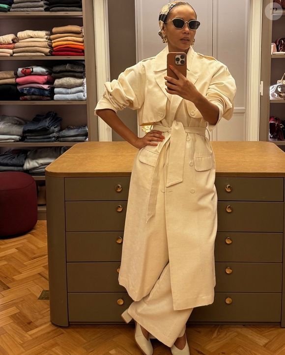 Look sofisticado e all white: Taís Araujo aposta em produção elegante e poderosa