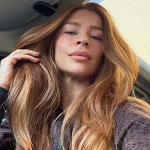 Novo cabelo de Grazi Massafera chama atenção pelo brilho e pelo tom cobre nude personalizado