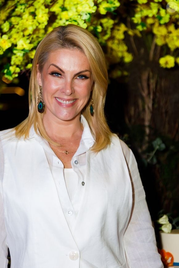 Ana Hickmann ainda teria acusado Josy de ser ‘agiota’ e de praticar o crime de usura, ou seja, cobrança excessiva de juros