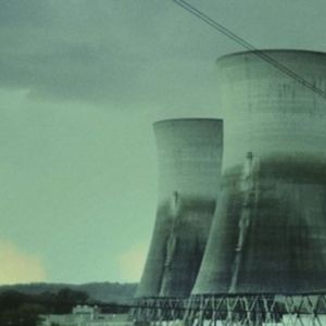Documentário 'Reação Nuclear' revisita o acidente de Three Mile Island, nos EUA, com relatos de sobreviventes e especialistas sobre erros técnicos e impactos duradouros