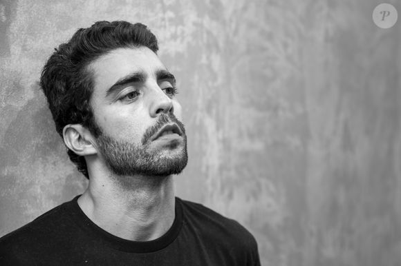 Luana Piovani afirma que sua relação com Pedro Scooby está maravilhosa, mas volta a citar processo