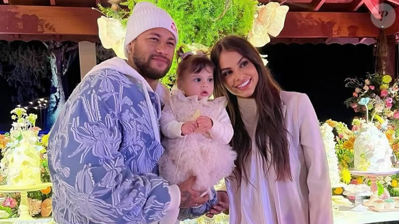 Helena é filha de Neymar e Amanda Kimberlly