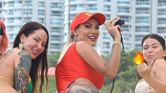 Andressa Urach reúne musas do conteúdo adulto e grava clipe de funk de maiô cavado em praia do Rio de Janeiro. Fotos!