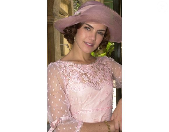 Camilli, na novela 'Epserança', foi a primeira vilã da carreira de Ana Paula Arósio