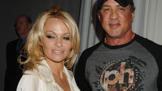 Pamela Anderson se manifesta sobre oferta milionária de Sylvester Stallone para ser sua 'garota nº1': 'Como poderia...'