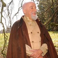 Polêmica com nu, atriz substituída, fiasco na audiência, final improvisado e mais: única novela de Paulo Coelho para a TV foi um verdadeiro caos