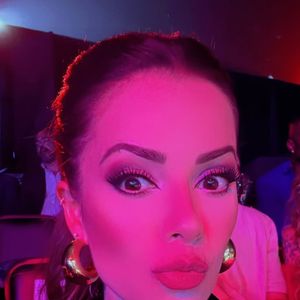 Sandy foi vista com Lucas Lima dias depois de uma viagem, supostamente na companhia do atual namorado