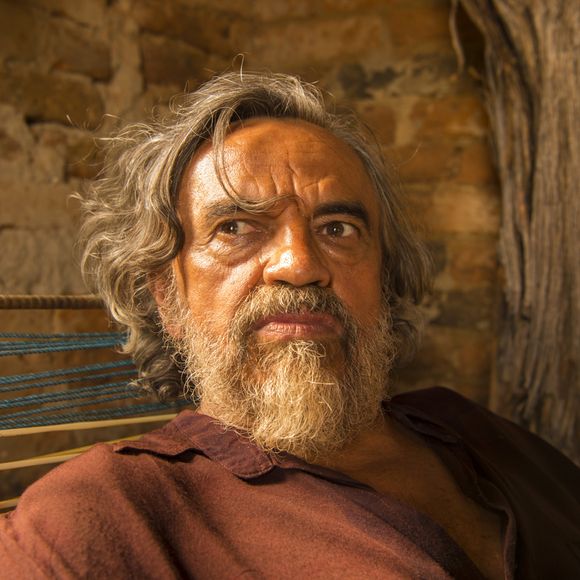 Após prisão por pedofilia, José Dumont foi retirado da novela 'Todas as Flores' e ficou Jackson Antunes