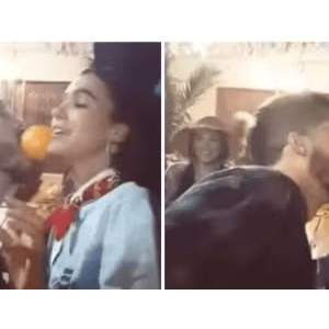 Os dois se divertiram juntos, brincando no touro mecânico e dançando coladinhos em uma dinâmica com uma laranja na testa. Esses momentos reforçaram os rumores de um relacionamento.