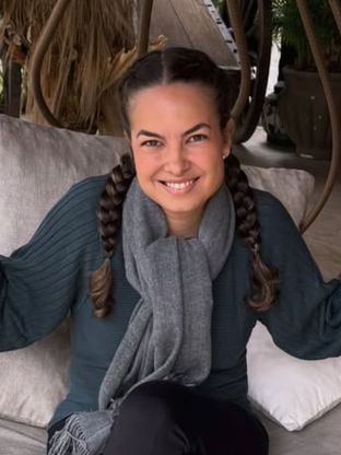 Velório de Lua Blanco tem momento emocionante com ex-colegas de elenco