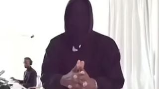 Kanye West assumiu ser homossexual? Furioso, rapper detona Kim Kardashian por custódia dos filhos e dispara em vídeo: 'Sou gay'
