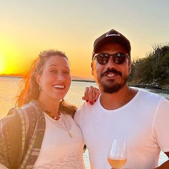 Gabriela Pugliesi é mãe de Lion, de 02 anos, e de Massimo, de 09 meses, seus filhos com Tulio Dek.