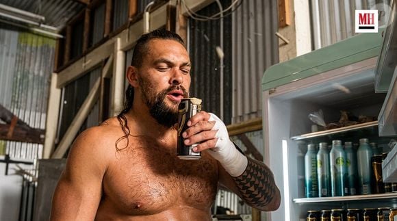 'Minha mãe sempre tomava cervejas de qualidade': Jason Momoa surpreende ao revelar a origem de um dos hábitos que mantém até hoje.