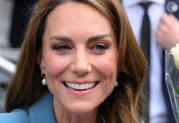 Maquiador brasileiro radicado em Londres revela que o segredo da beleza de Kate Middleton está em ajustar a intensidade da maquiagem conforme cada compromisso oficial