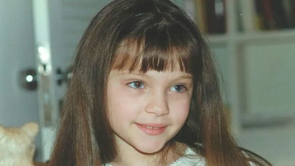Longe das novelas há 17 anos, ex-atriz da Globo ganha mais de 100 mil seguidores após vídeo viral: aos 36, pupila de Manoel Carlos se surpreende com repercussão na internet