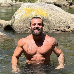 Corpo super musculoso de Rafael Cardoso chamou atenção em diversas ocasiões