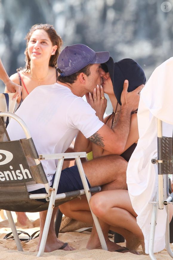 Isis Valverde e Marcus Buaiz se casaram no civil na noite de Natal de 2024 e tiveram lua de mel em Fernando de Noronha