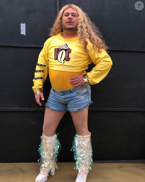 Nesta foto fantasiado de Beyoncé, Marcus Majella deixou seu corpo mais à mostra