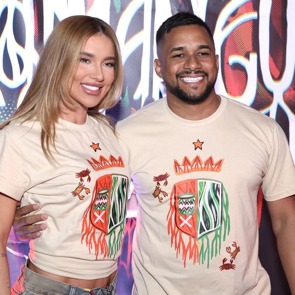 Virginia Fonseca e o Mestre Fafá no lançamento do enredo da Grande Rio.