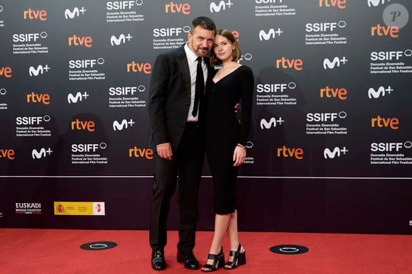 Casamento da filha de Antonio Banderas aconteceu em Sardón de Duero, um município na província de Valladolid, na Espanha. A festa foi reservada