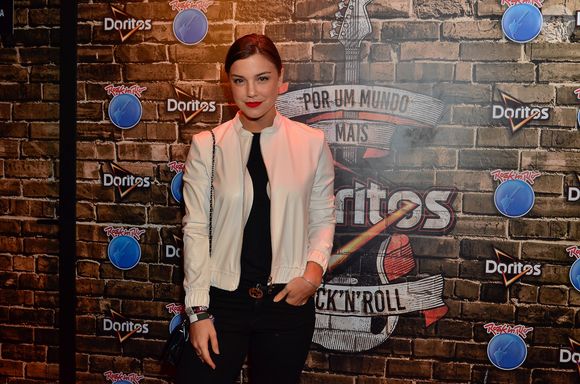 Nos últimos anos, Alice Wegmann tem conquistado cada vez mais espaço no coração do público, não apenas por seu talento, mas também por sua transformação de beleza e estilo.