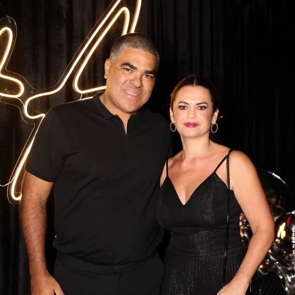 Gislaine Andrade e Celso Andrade prestigiaram a festa de aniversário de Maisa Silva em São Paulo
