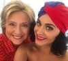 Katy Perry apoiou Hillary Clinton nas eleições presidenciais dos Estados Unidos de 2016 e participou de eventos da campanha democrata. Em outubro daquele ano, a cantora se apresentou em um comício em Iowa, cantou sucessos como 'Roar' e 'Firework' e incentivou os jovens a votar, conforme noticiou o EGO