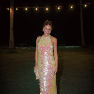 Marina Ruy Barbosa parece ter ficado incomodada com um comentário sobre uma possível gravidez